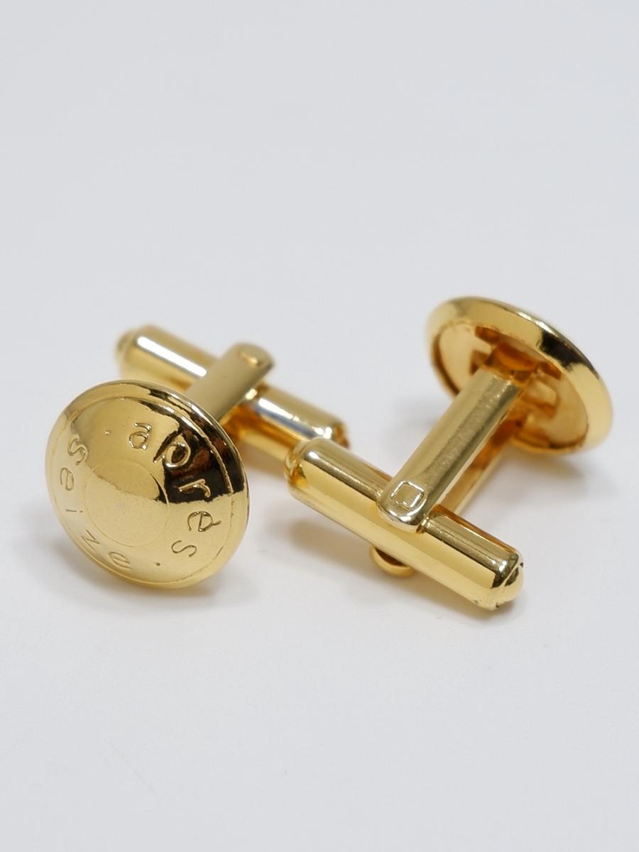 cuffbutA11b